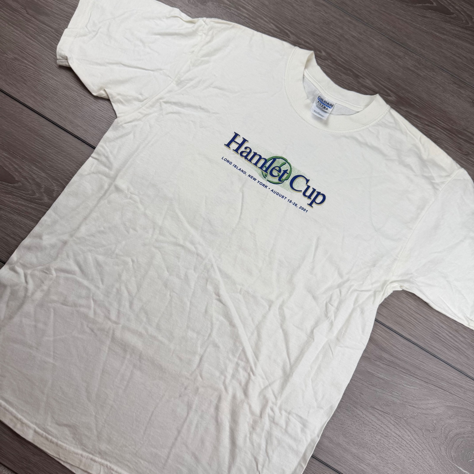Gildan Mens TShirt 2001 Hamlet Cup Tennis Graphic Vintage Cream Large